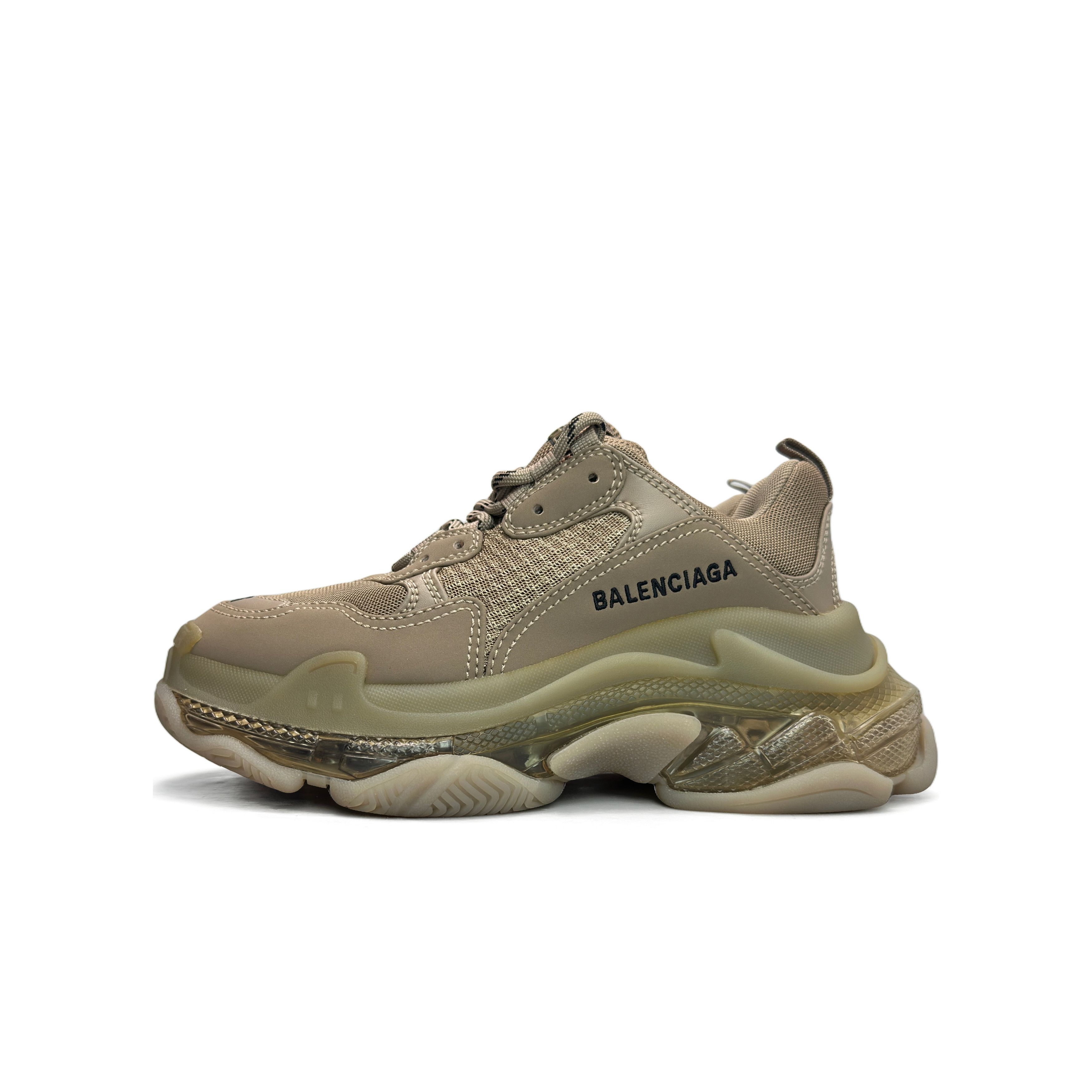 Balenciaga Balenciaga Triple S Low-Top Sneakers Size 36 Size US 6 / IT 36 - 1 Thumbnail