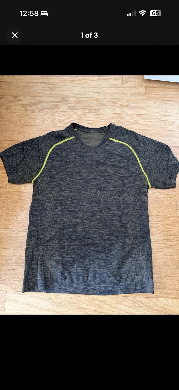 Lululemon lululemon athletica Charcoal Heather Short Sleeve V-Neck Size US M / EU 48-50 / 2 - 1 Thumbnail