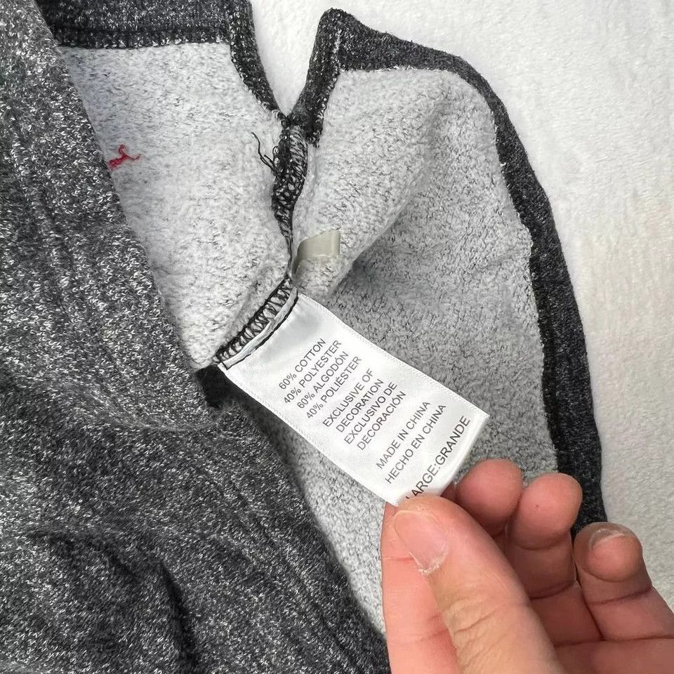 Tommy Bahama Tommy Bahama Sweatshirt Men Pullover Long Sleeve Adult L Size US L / EU 52-54 / 3 - 4 Thumbnail