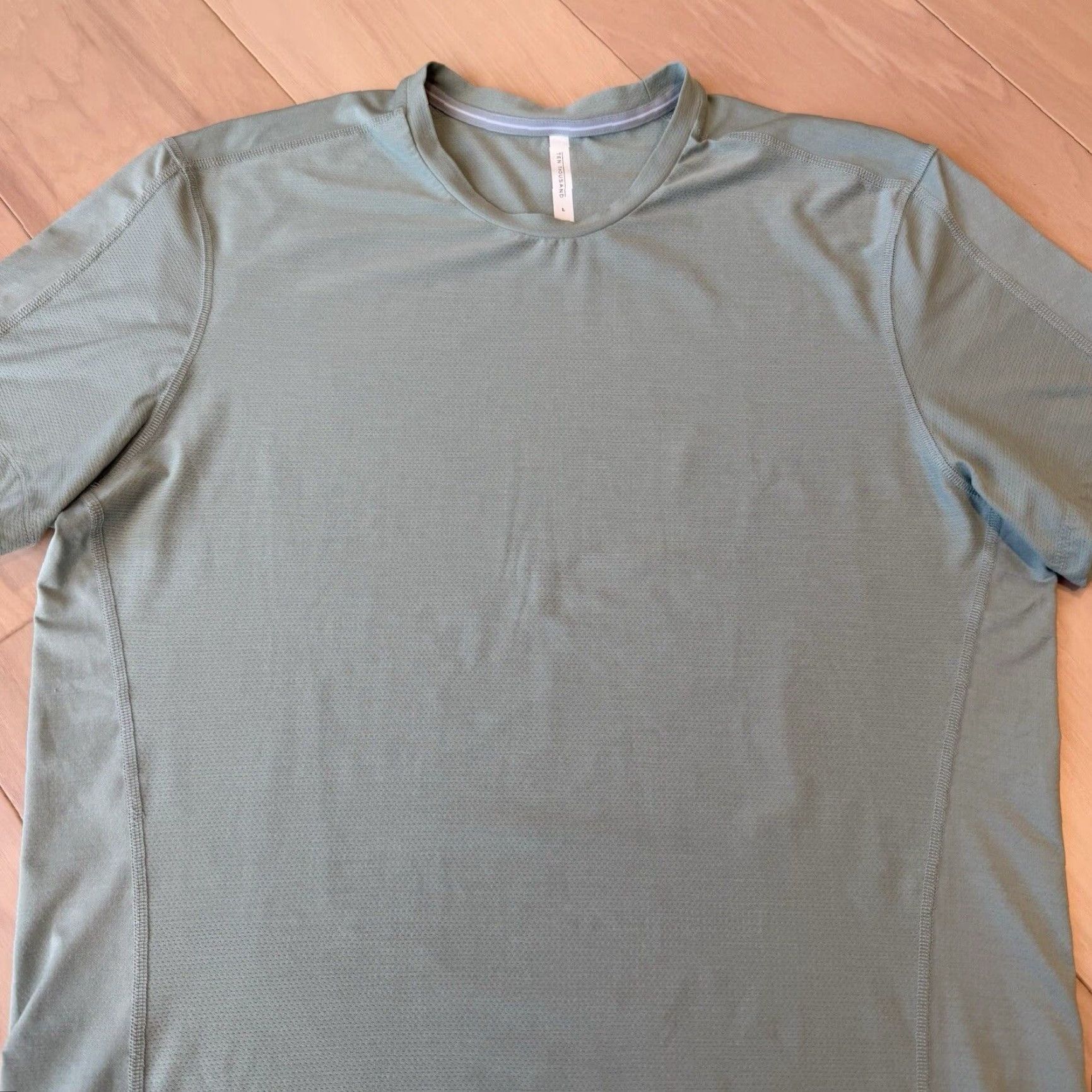 Ten Thousand VINTAGE Ten Thousand Performance Shirt L Green Sportswear Athleisure Workout New York Size US L / EU 52-54 / 3 - 3 Thumbnail