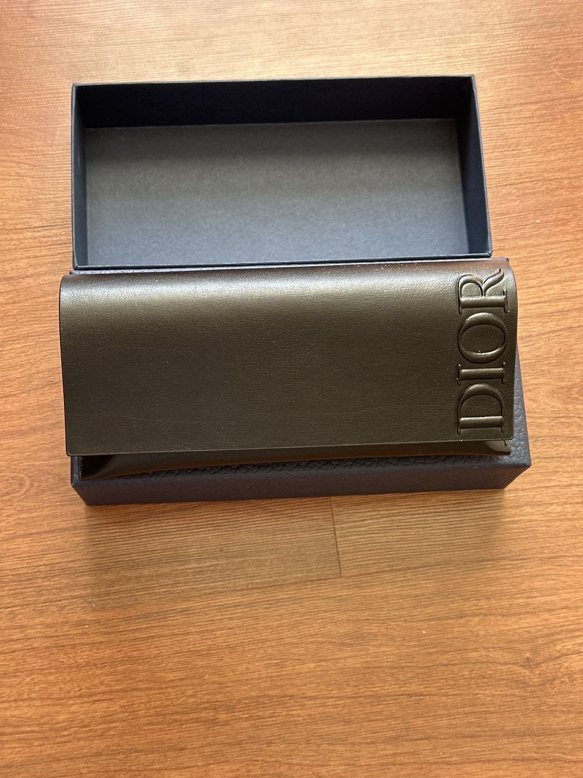 Dior Dior Icon Grey Sunglasses Size ONE SIZE - 15 Thumbnail
