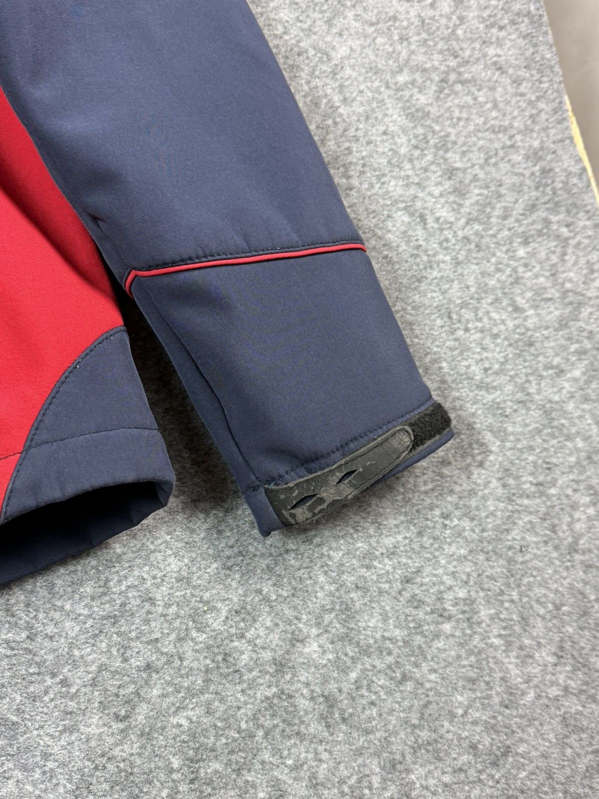 Red Bull Vintage Red Bull Racing Pepe Jeans Infinity Soft shell jacke Size US L / EU 52-54 / 3 - 4 Thumbnail