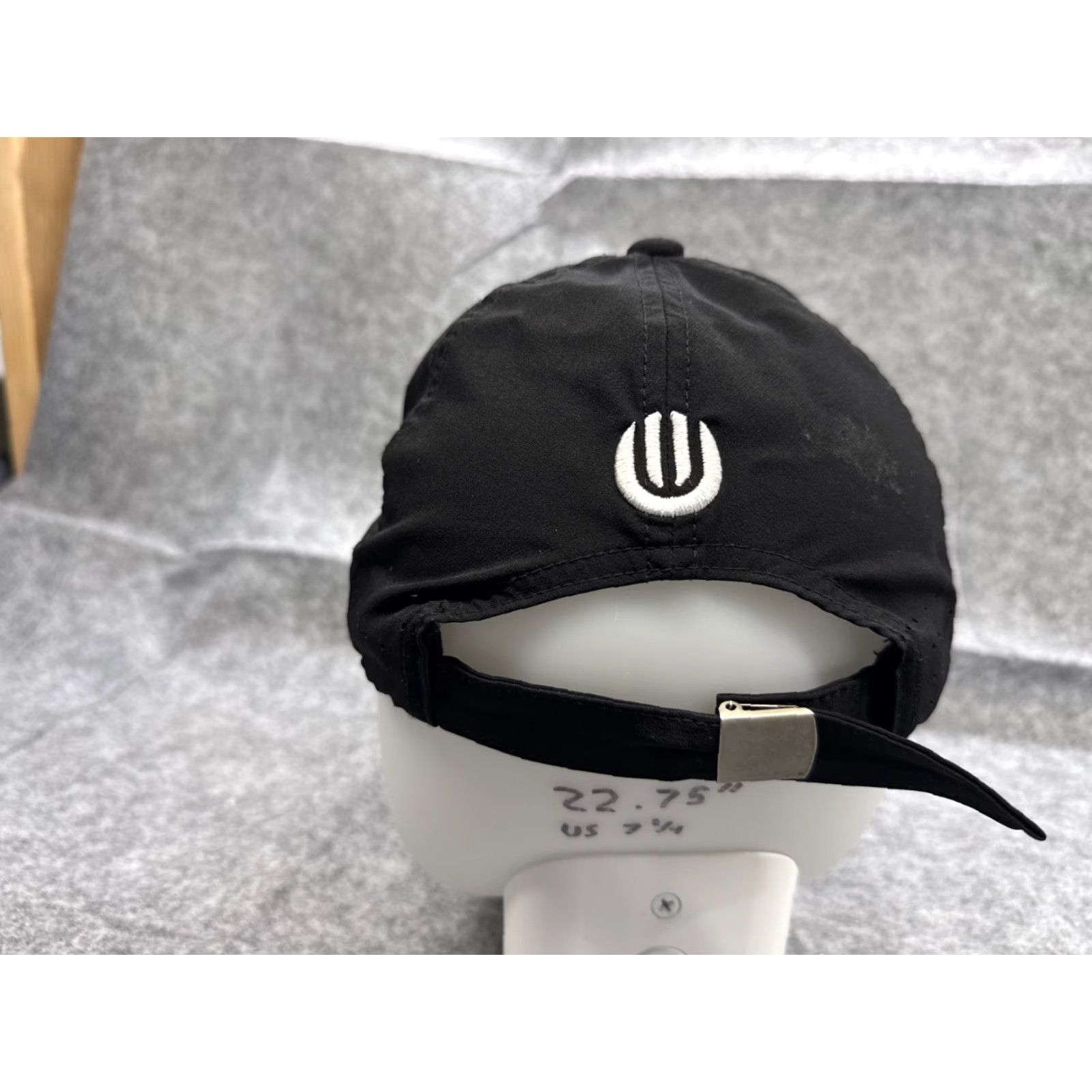 Vintage Quaticawave Hat Cap Strap Back Adult One Size Black Polyester Vented Running Adjustable Baseball Cap Mens Beig e? Size ONE SIZE - 5 Thumbnail