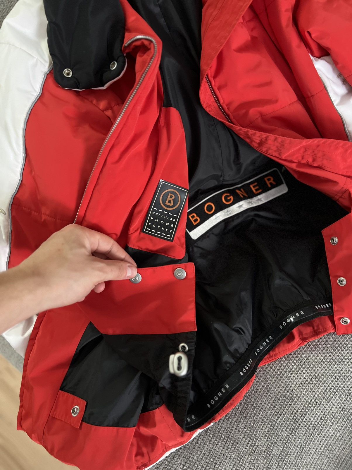 Bogner Vintage Bogner Women's Premium Ski Jacket Red White Size S / US 4 / IT 40 - 3 Thumbnail