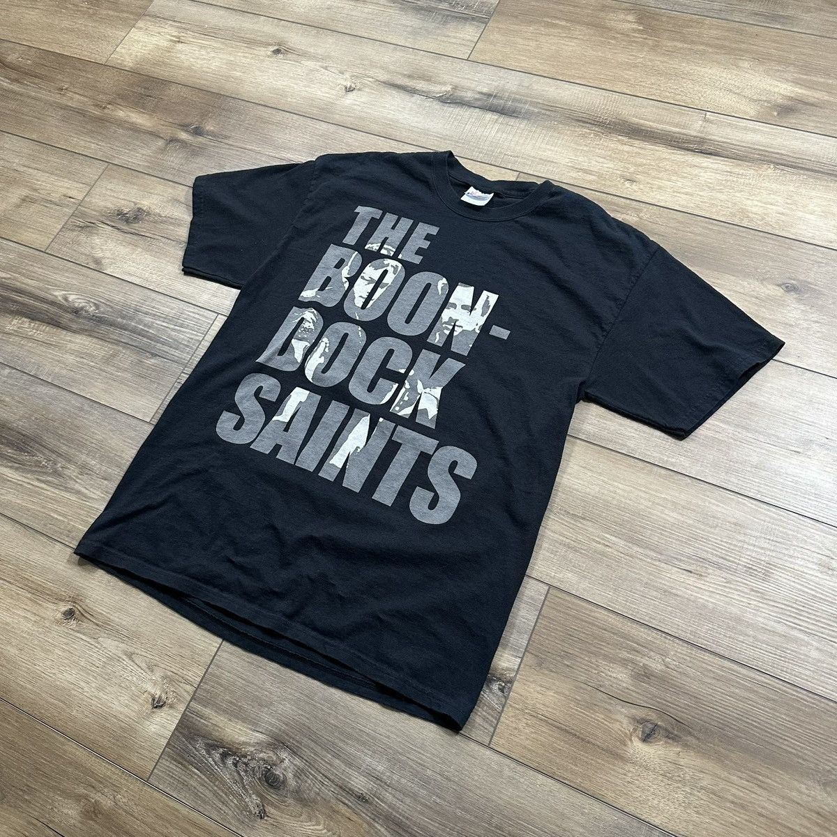Hanes Vintage The Boondock Saints Movie Promo Tee Size US L / EU 52-54 / 3 - 3 Thumbnail