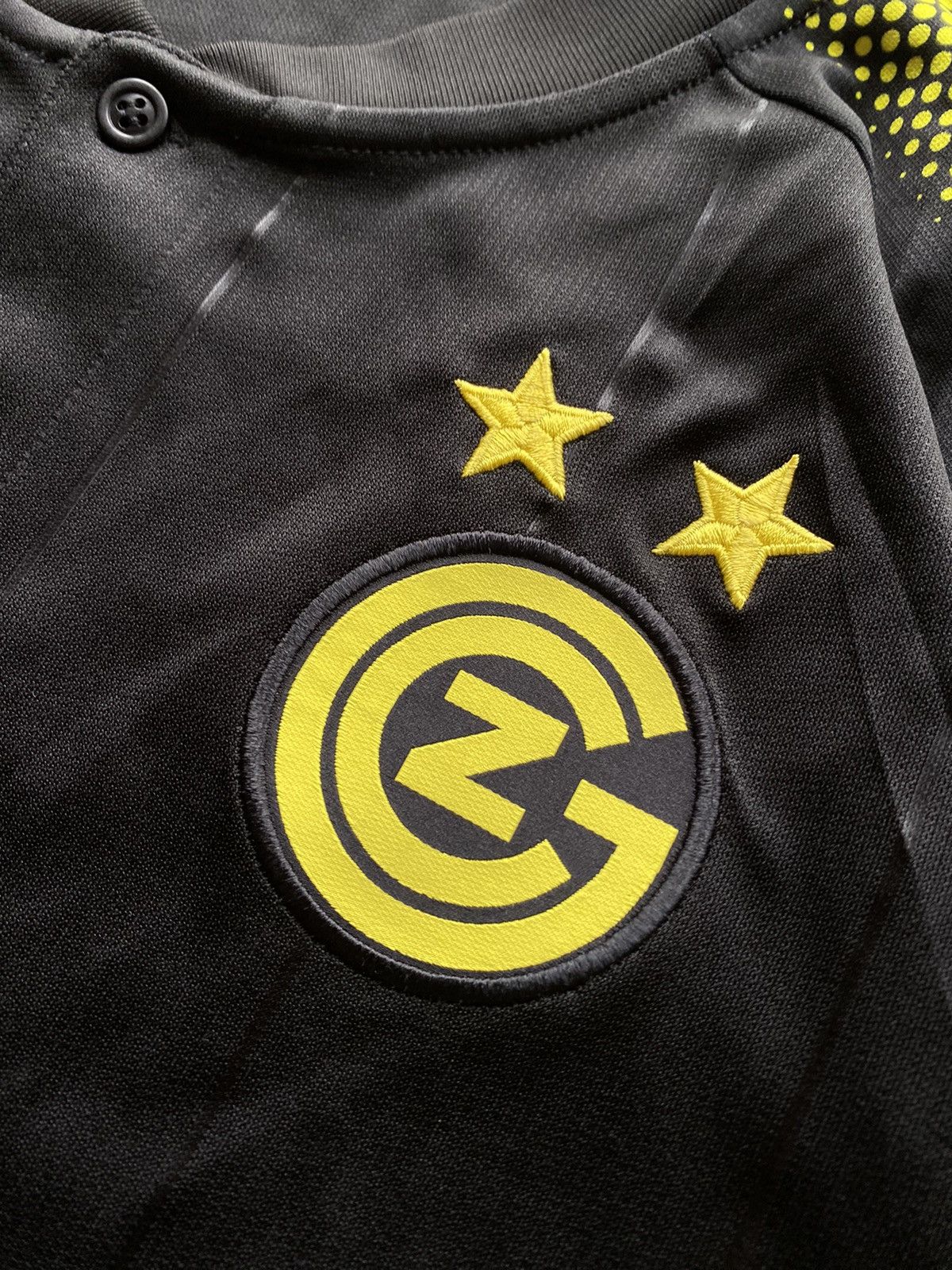 Puma Vintage 2017/18 Puma Zürich # 17 Ricci Away Soccer Jersey Size US L / EU 52-54 / 3 - 7 Thumbnail