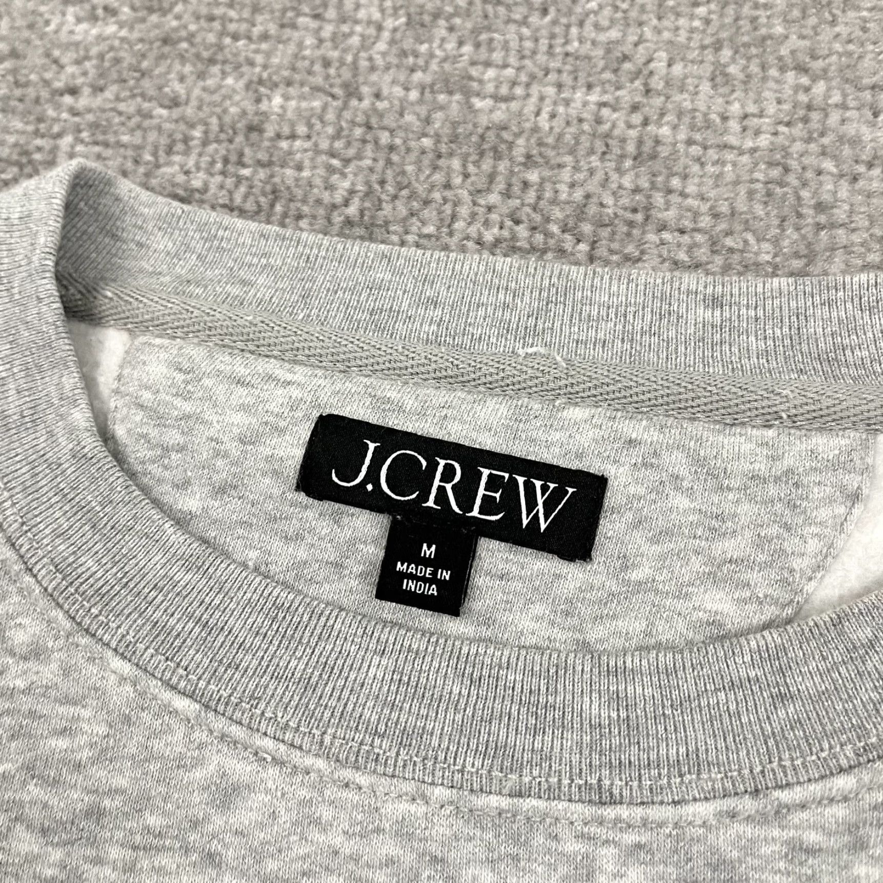 J.Crew J Crew Sweatshirt Womens Medium Gray Sequin Floral Heritage Fleece Crew BV944 Size M / US 6-8 / IT 42-44 - 2 Thumbnail