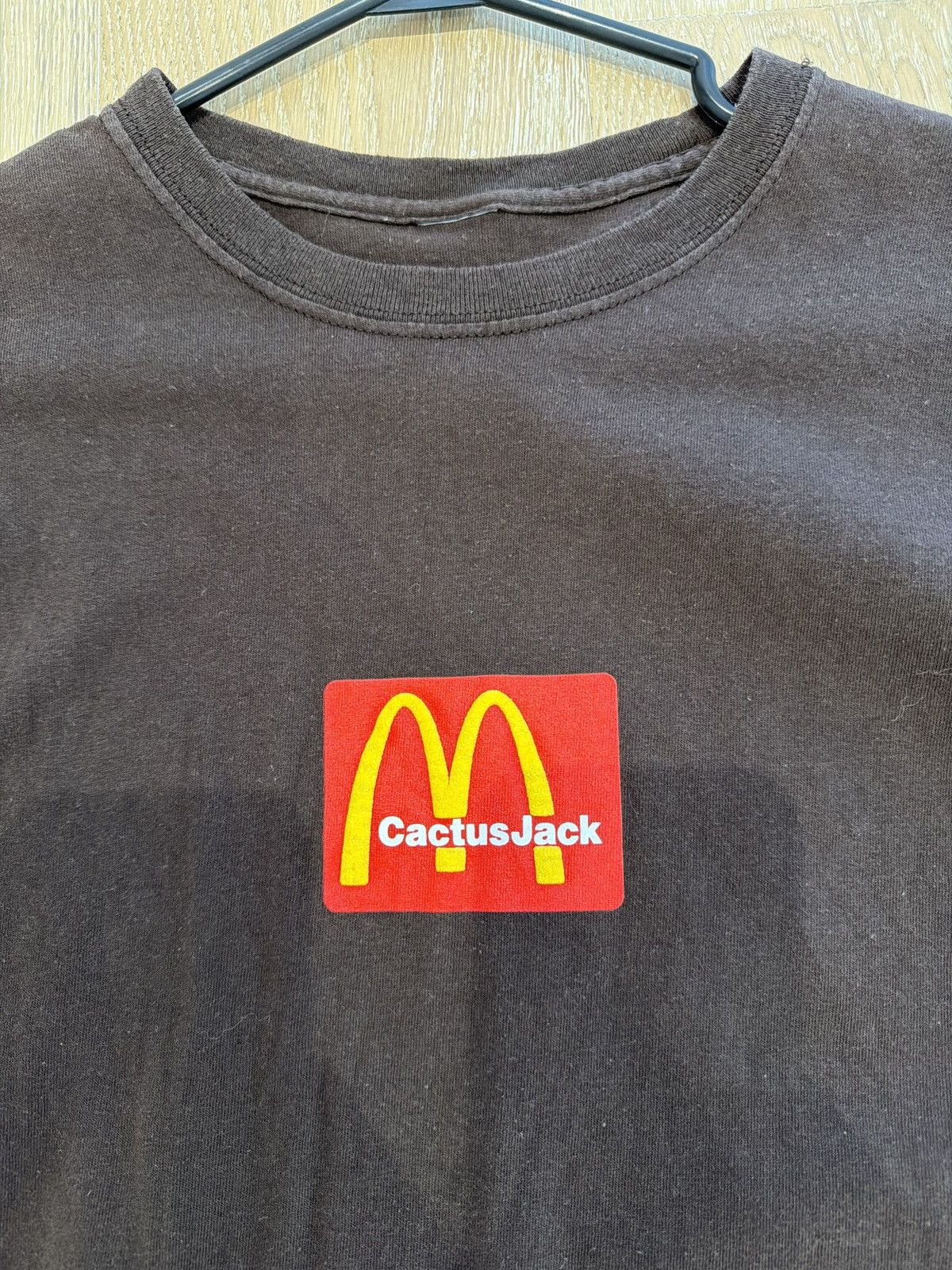 Travis Scott McDonald’s Cactus Jack T-Shirt Size US L / EU 52-54 / 3 - 2 Thumbnail