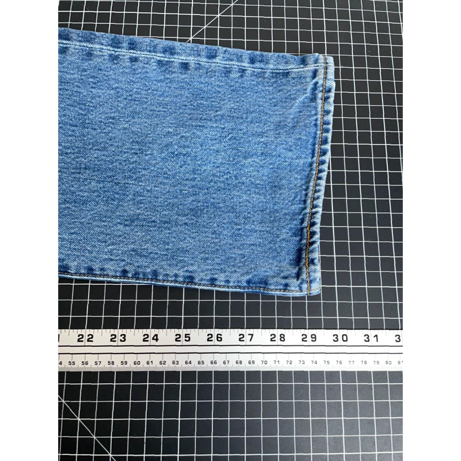 Levi's Levi's 501 XX Jeans Mens 36 x 30 Blue Denim Stonewash Button Fly Straight Regular Mens Size US 36 / EU 52 - 7 Thumbnail