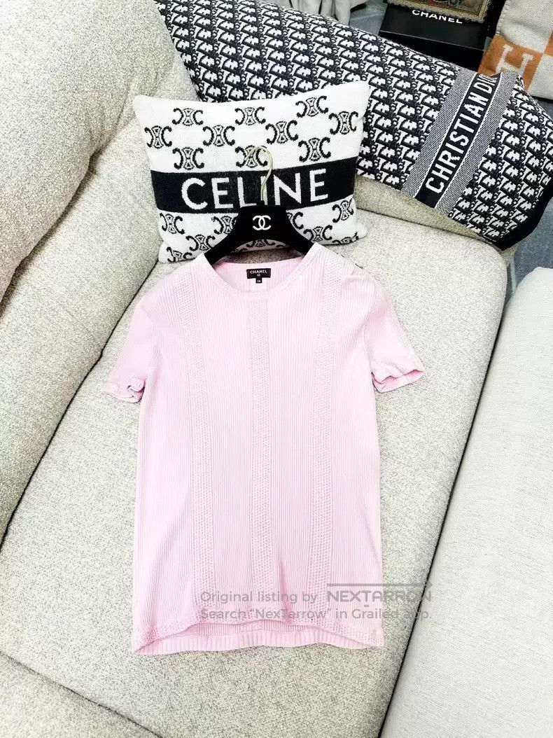 Chanel Chanel Round-neck knitted short sleeves Size XS / US 0-2 / IT 36-38 - 1 Thumbnail