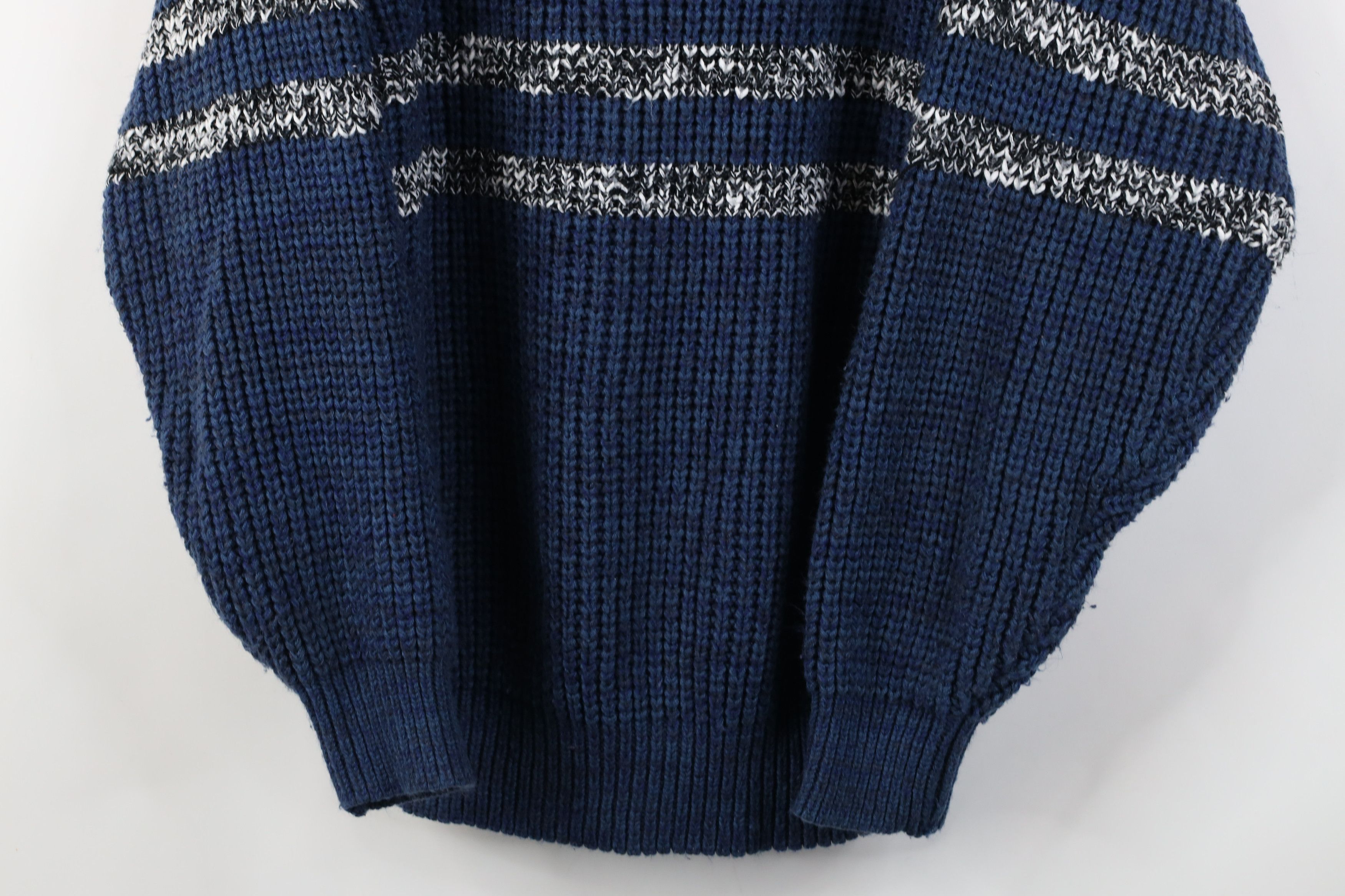 Vintage Vintage 90s Streetwear Chunky Ribbed Knit Crewneck Sweater Size US L / EU 52-54 / 3 - 3 Thumbnail