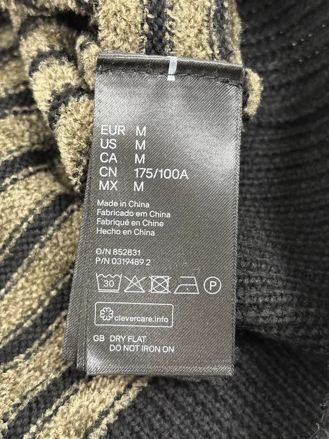 Balmain 2015 Balmain H&M Striped Signature Buttoned Sweater Size US M / EU 48-50 / 2 - 11 Thumbnail