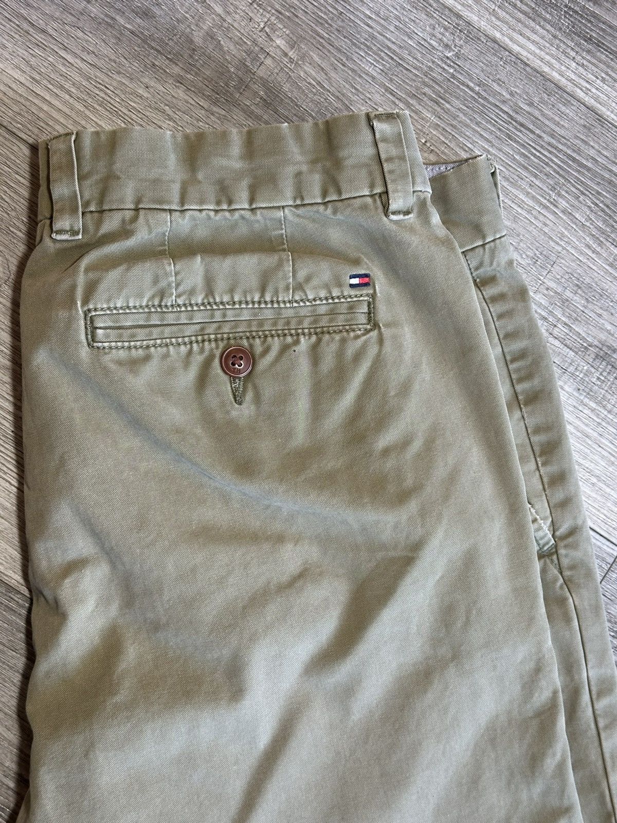 Designer × Tommy Hilfiger Tommy Hilfiger Khaki Chino Pants W34 I32 Size US 34 / EU 50 - 6 Thumbnail