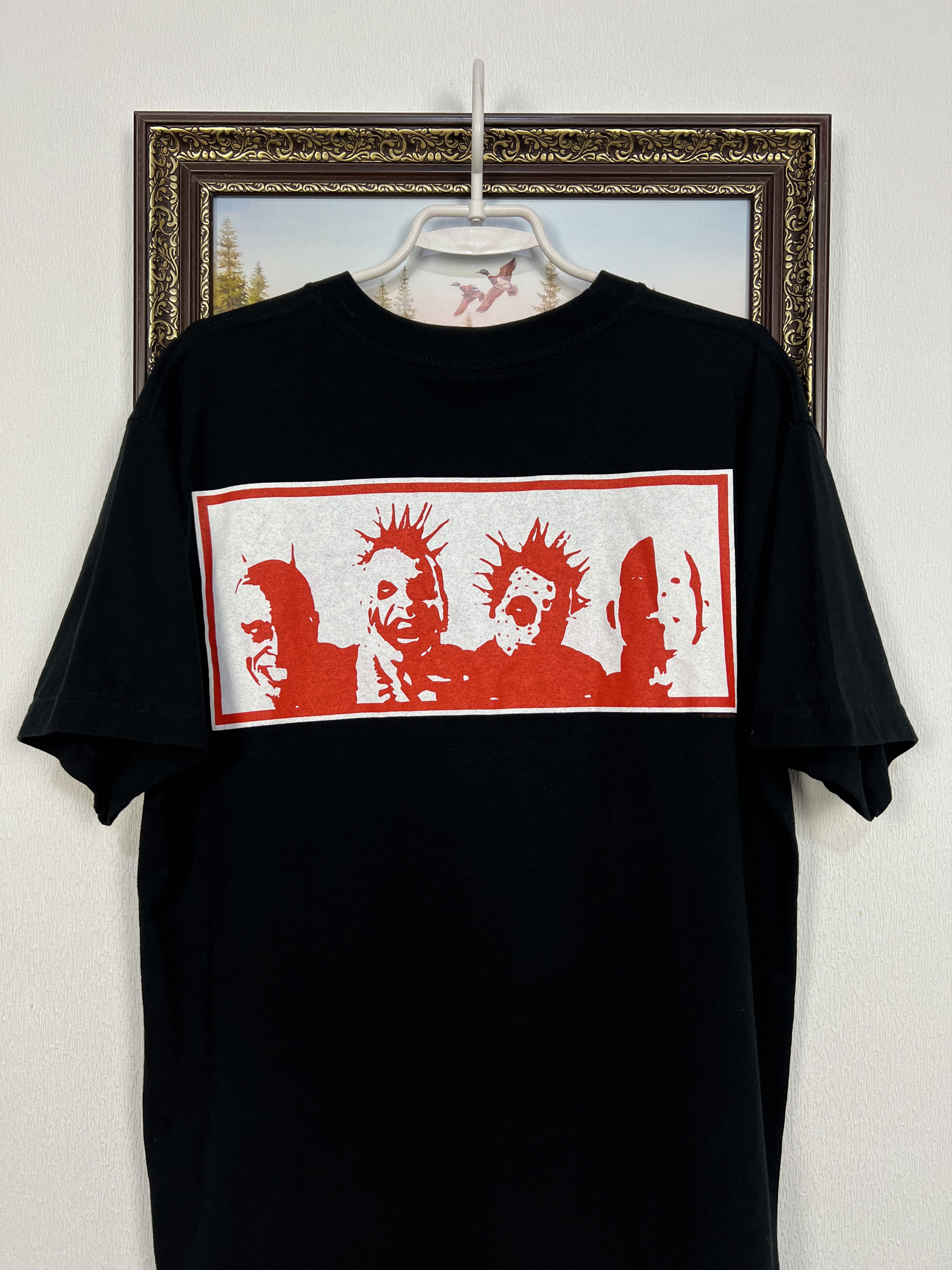 Vintage Vintage 90's Mudvayne Distressed Graphic Band Shirt Tee Size US L / EU 52-54 / 3 - 7 Thumbnail