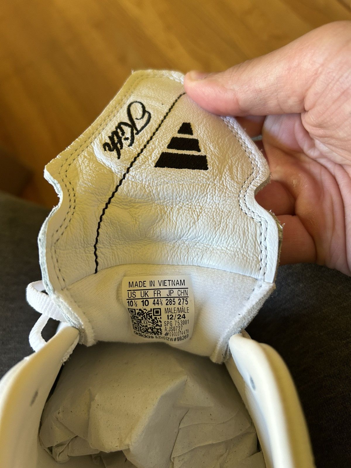 Adidas × Kith Kith Adidas Predator 2002 IC Size US 10.5 / EU 43-44 - 6 Thumbnail