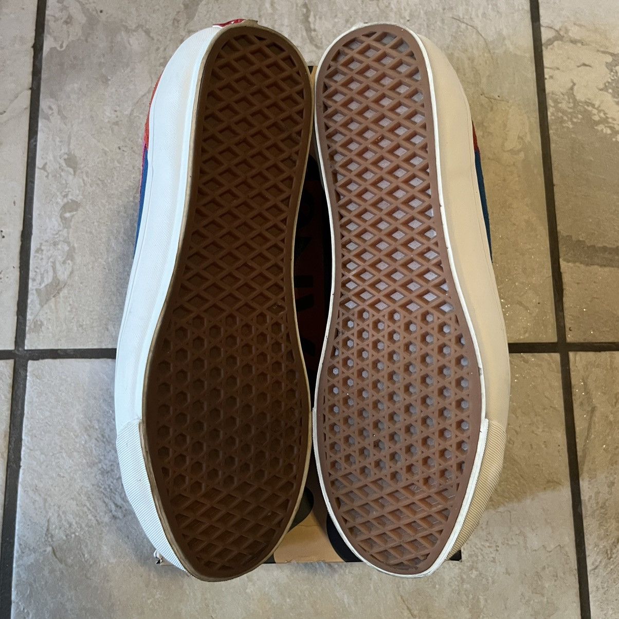 Vans Vans x Parra OTW Old Skool 36 Size 12 Size US 12 / EU 45 - 5 Thumbnail