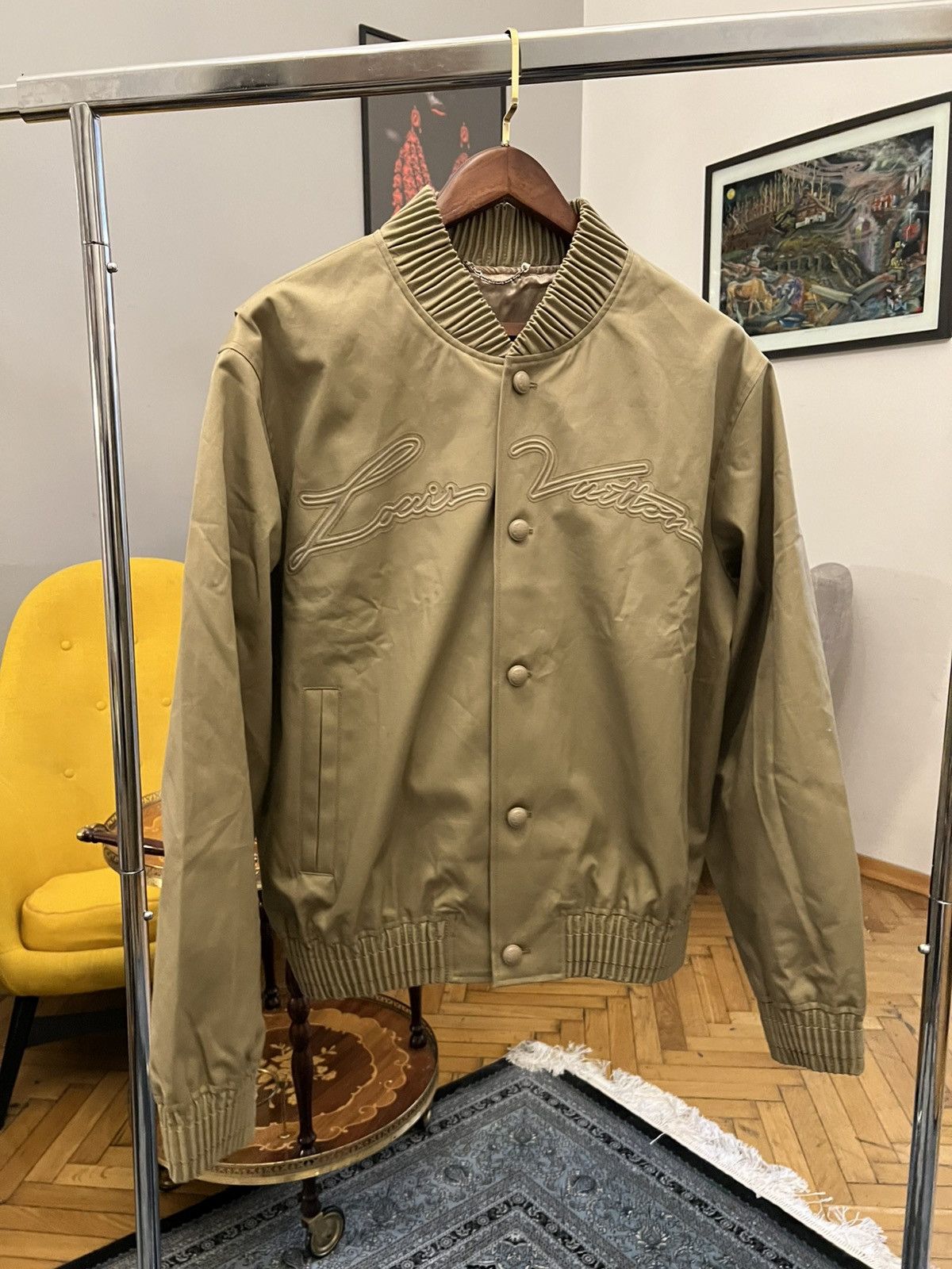 Louis Vuitton Louis Vuitton Beige Embroidered Logo Bomber Jacket Size US M / EU 48-50 / 2 - 1 Thumbnail