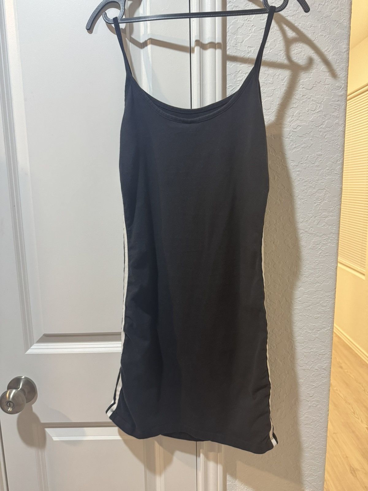 Adidas adidas Orignals three stripe strap dress 3 stripe midi mini Size M / US 6-8 / IT 42-44 - 14 Thumbnail
