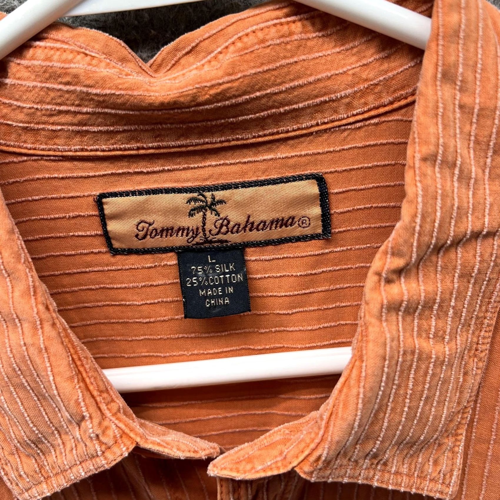 Tommy Bahama VINTAGE Tommy Bahama Shirt Mens Large Orange Silk Cotton Striped Button Front Casual Size US L / EU 52-54 / 3 - 3 Thumbnail