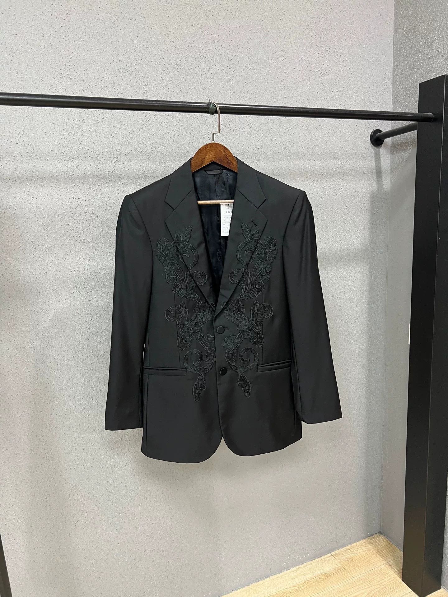 Versace Versace Embroidered Suit Size US M / EU 48-50 / 2 - 1 Thumbnail