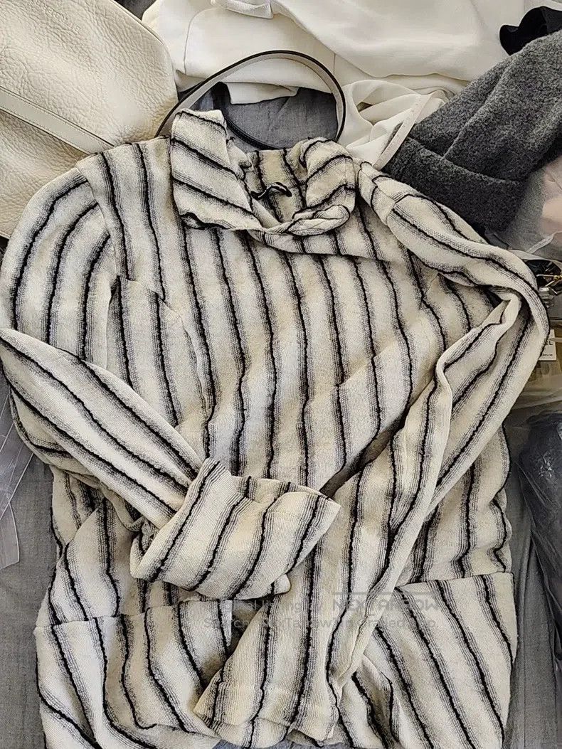 Comme des Garcons Comme des Garcons one-size-fits-all Striped Woolen Sweater Size XS / US 0-2 / IT 36-38 - 6 Thumbnail