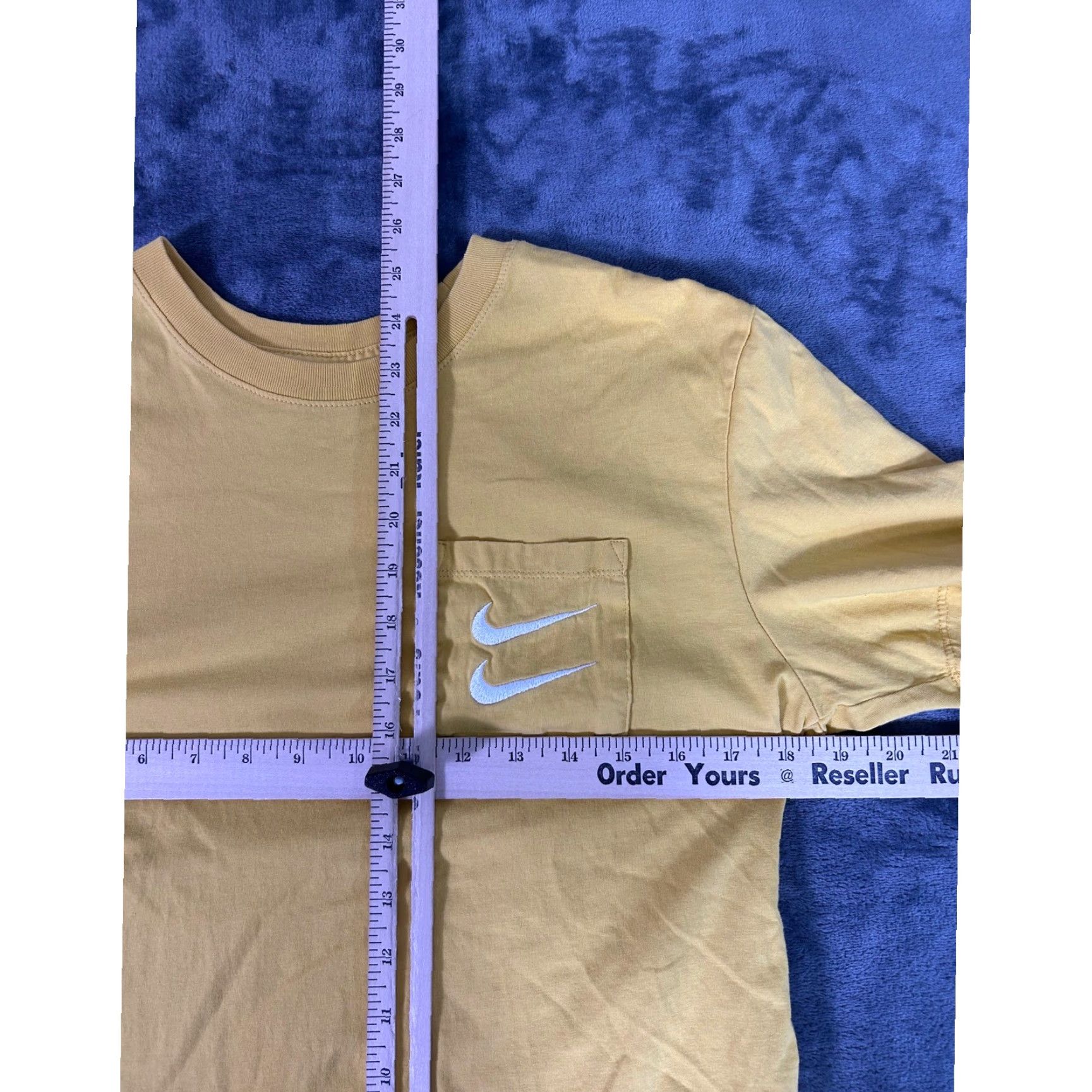 Nike Nike Yellow Pocket T Shirt Men's Size M Crew Neck Short Sleeve Double Swoosh Logo Tee, Dri-FIT Cotton, Vintage No Size US M / EU 48-50 / 2 - 5 Thumbnail