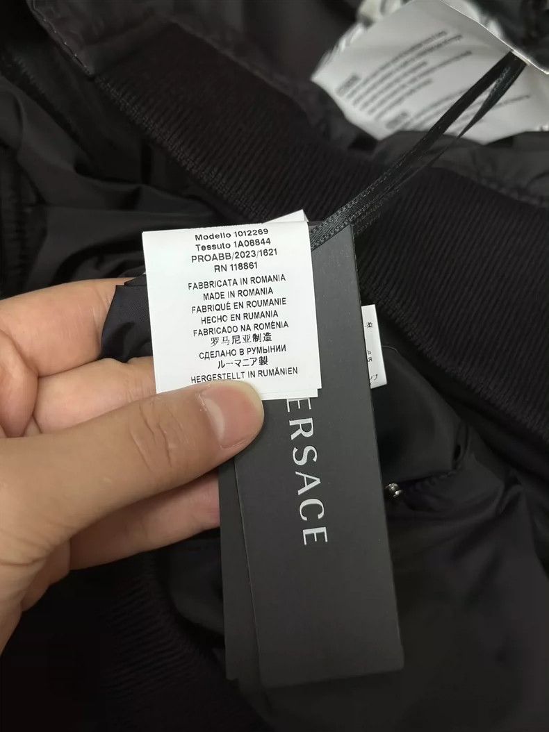 Versace Versace A casual jacket jacket can be worn on both sides Size US S / EU 44-46 / 1 - 9 Thumbnail