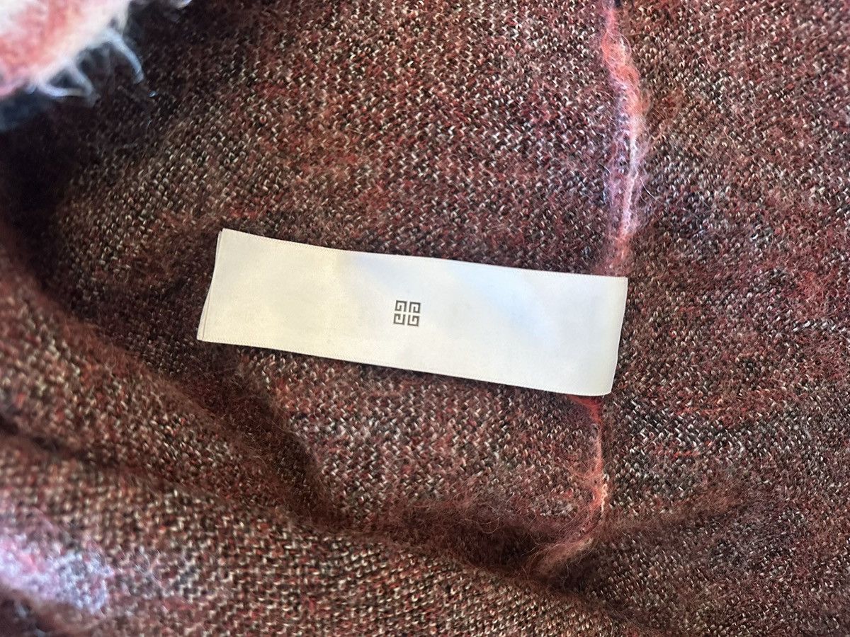 Chito × Givenchy SS/22 MMW Valentines Day Chito Collab Mohair Sweater Size US M / EU 48-50 / 2 - 12 Thumbnail