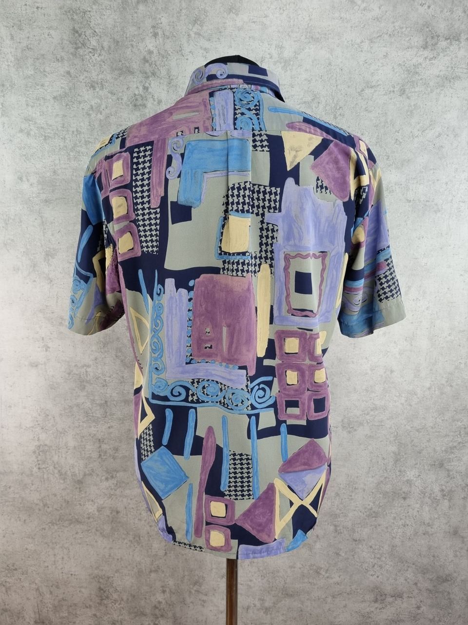 Vintage Vintage Silk Shirt Abstract Christian Dior Style Size US L / EU 52-54 / 3 - 4 Thumbnail