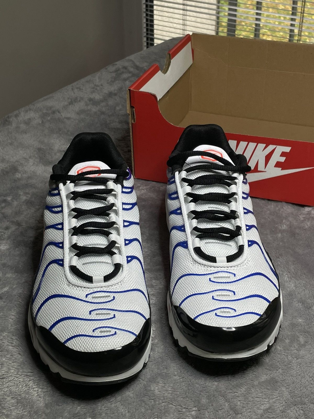 Nike Sneakers Nike Air Max Plus (GS) Size US 7.5 / IT 37.5 - 2 Thumbnail