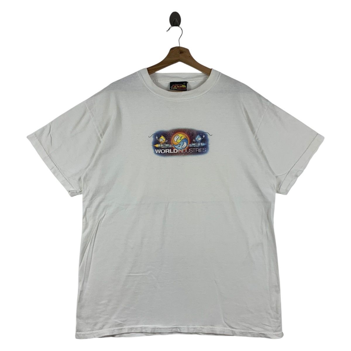 Other Vintage WORLD INDUSTRIES spellout tee Size US L / EU 52-54 / 3 - 1 Thumbnail