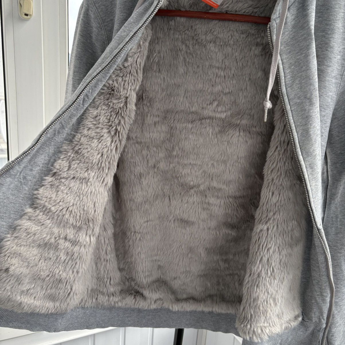 Nike Nike Fur Hoodie Jacket Vintage 00s Distressed Size M / US 6-8 / IT 42-44 - 2 Thumbnail
