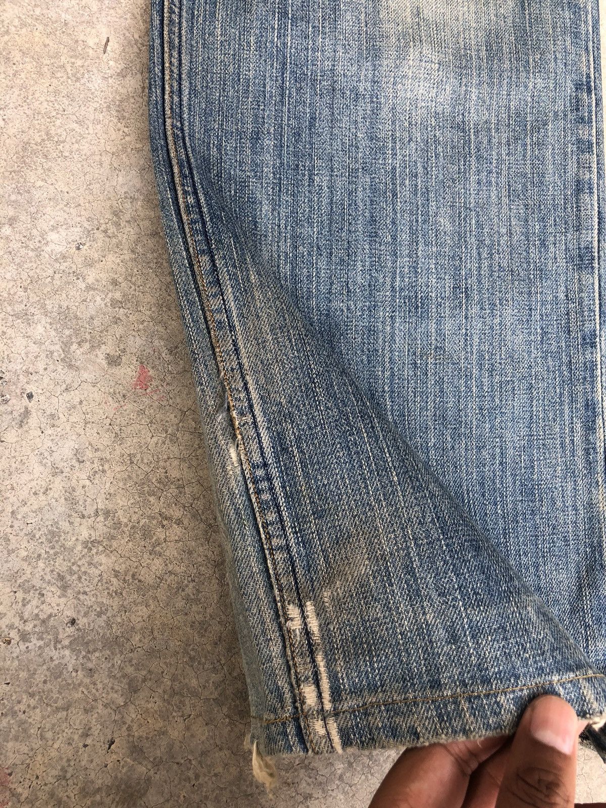 Karakuri Tamashii Karakuri Tamashii Embroidered Jeans Distressed Jeans Size US 32 / EU 48 - 19 Thumbnail