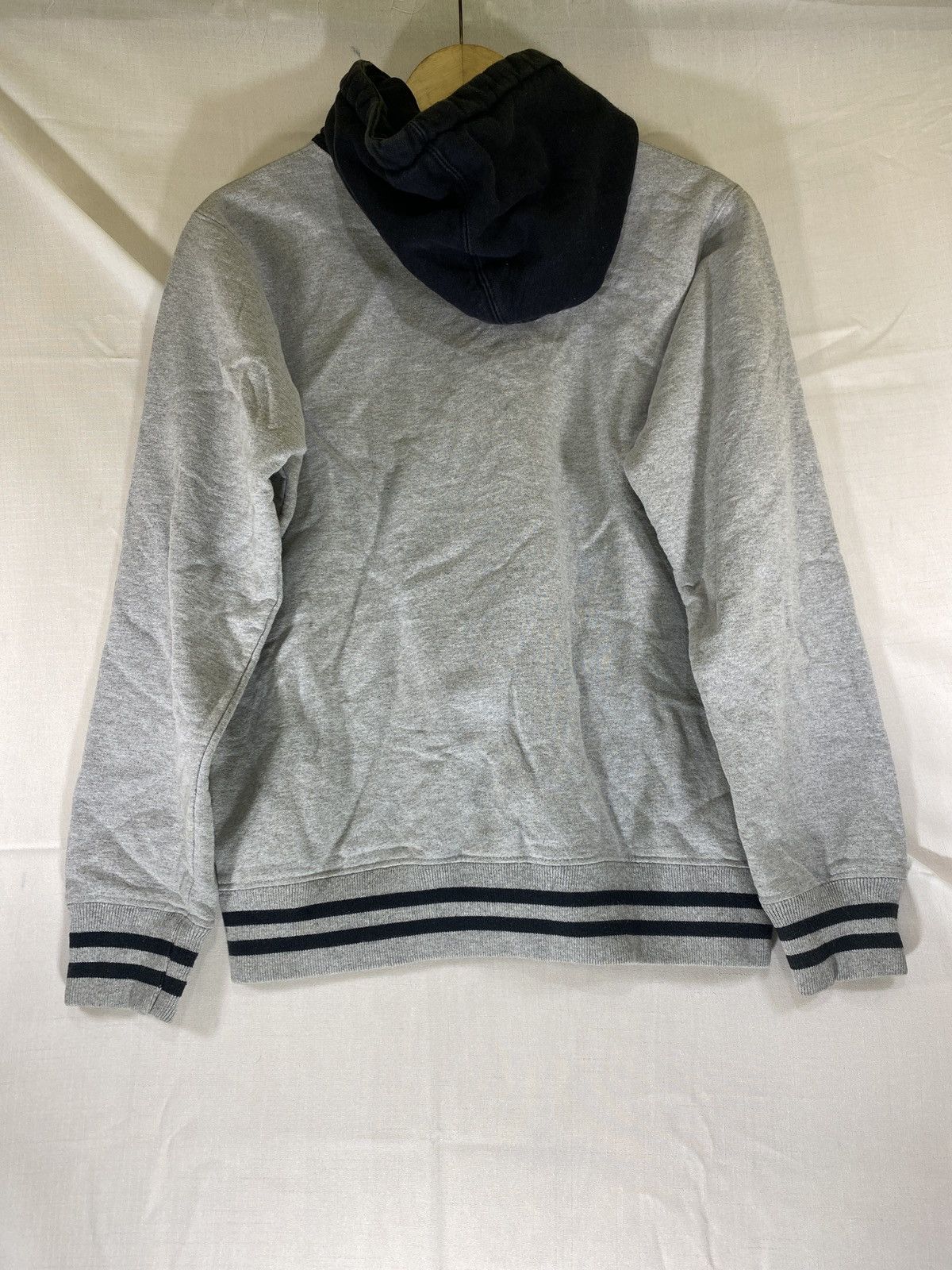 Supreme courreges logo Size US S / EU 44-46 / 1 - 2 Thumbnail