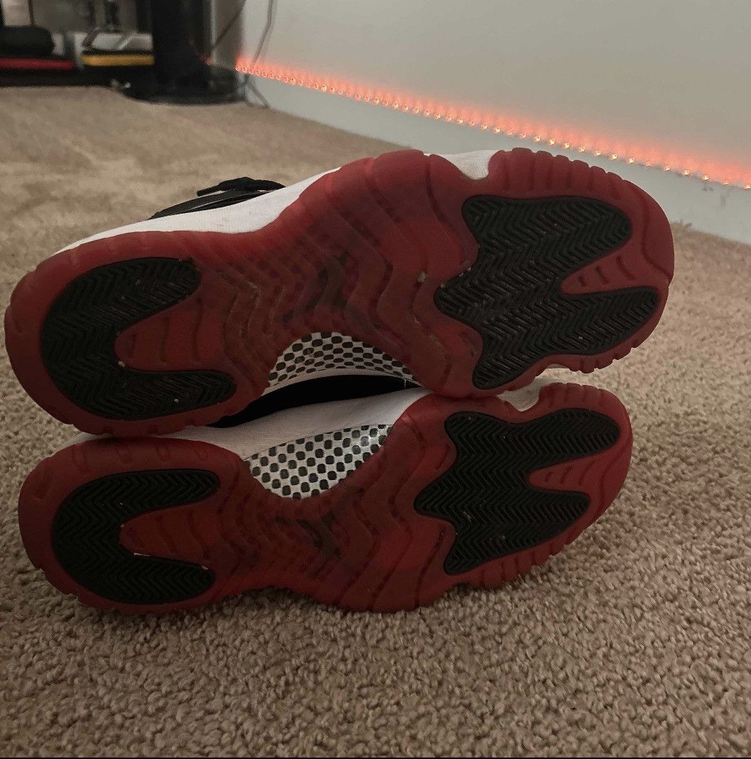 Jordan Brand Jordan 11 Bred Size US 13 / EU 46 - 5 Thumbnail