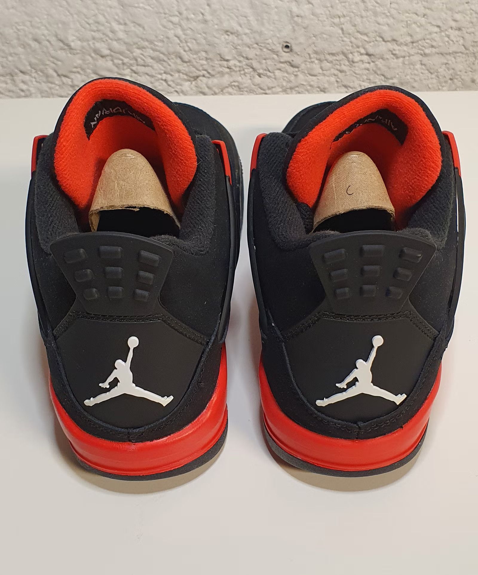 Jordan Brand Air Jordan 4 Red Thunder (GS) Size US 4.5 / IT 34.5 - 3 Thumbnail
