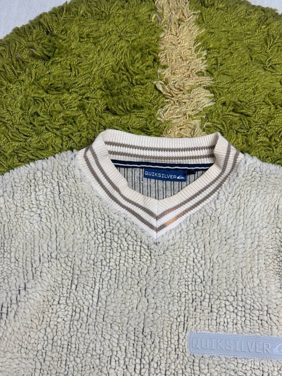 Quiksilver Rare 90s Quiksilver XL v-Neck Cream Sherpa Fleece Pulover Size US XL / EU 56 / 4 - 4 Thumbnail