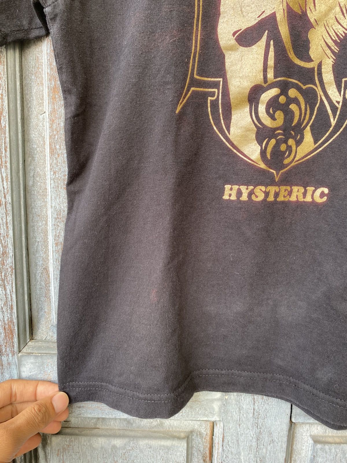 Hysteric Glamour Hysteric Glamour Tshirt Gold Art Sexy Iconic Girl Vintage Size S / US 4 / IT 40 - 6 Thumbnail
