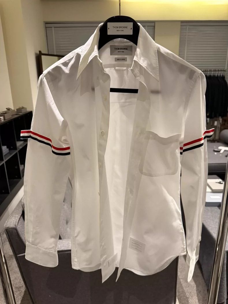 Thom Browne Thom browne Classic double-sleeved shirt 2504-Nextarrow Size US S / EU 44-46 / 1 - 1 Thumbnail
