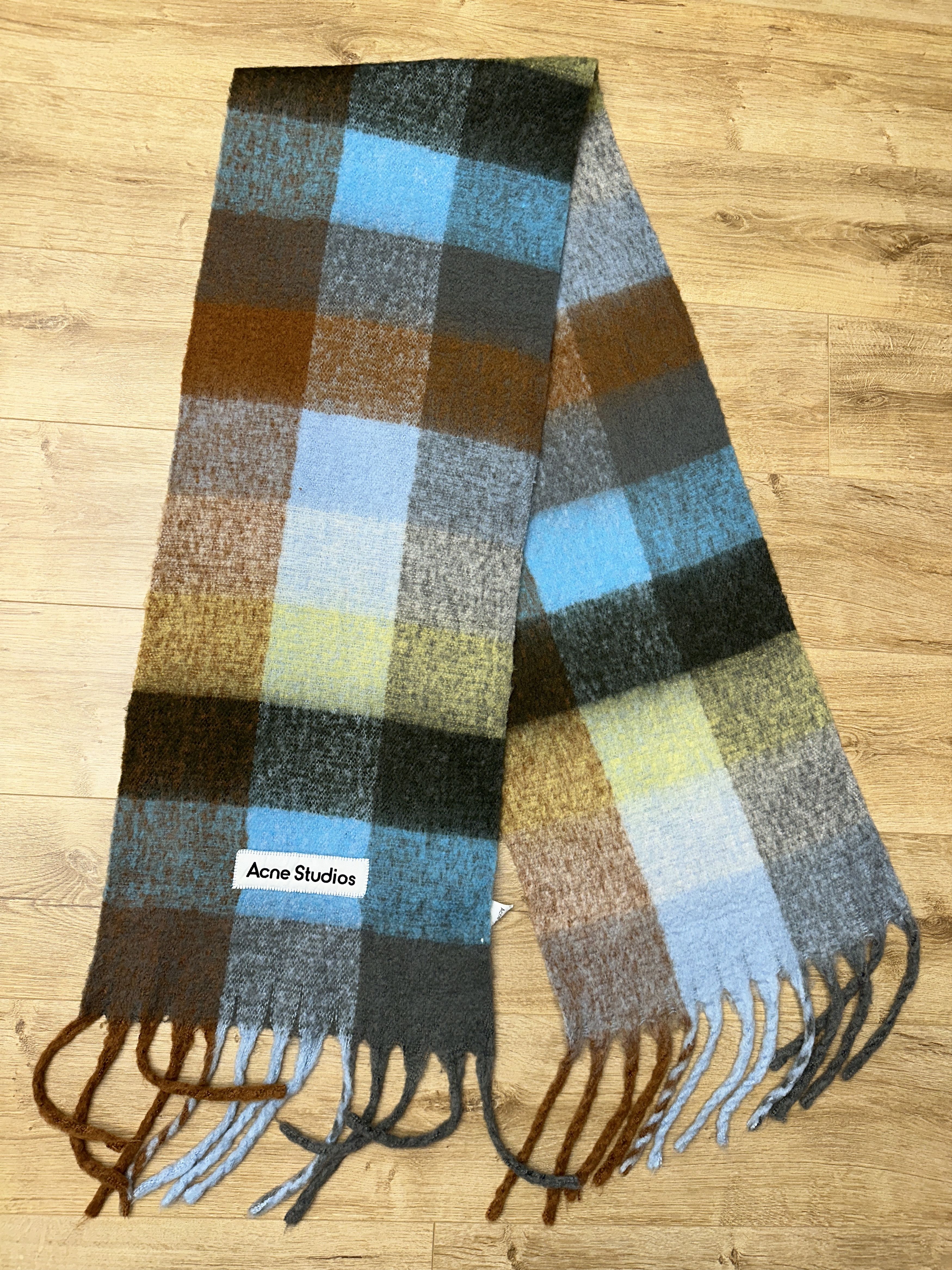 Acne Studios Acne Studios Mohair Wool Scarf Unisex Italy 250 X 35 Cm Size ONE SIZE - 7 Thumbnail