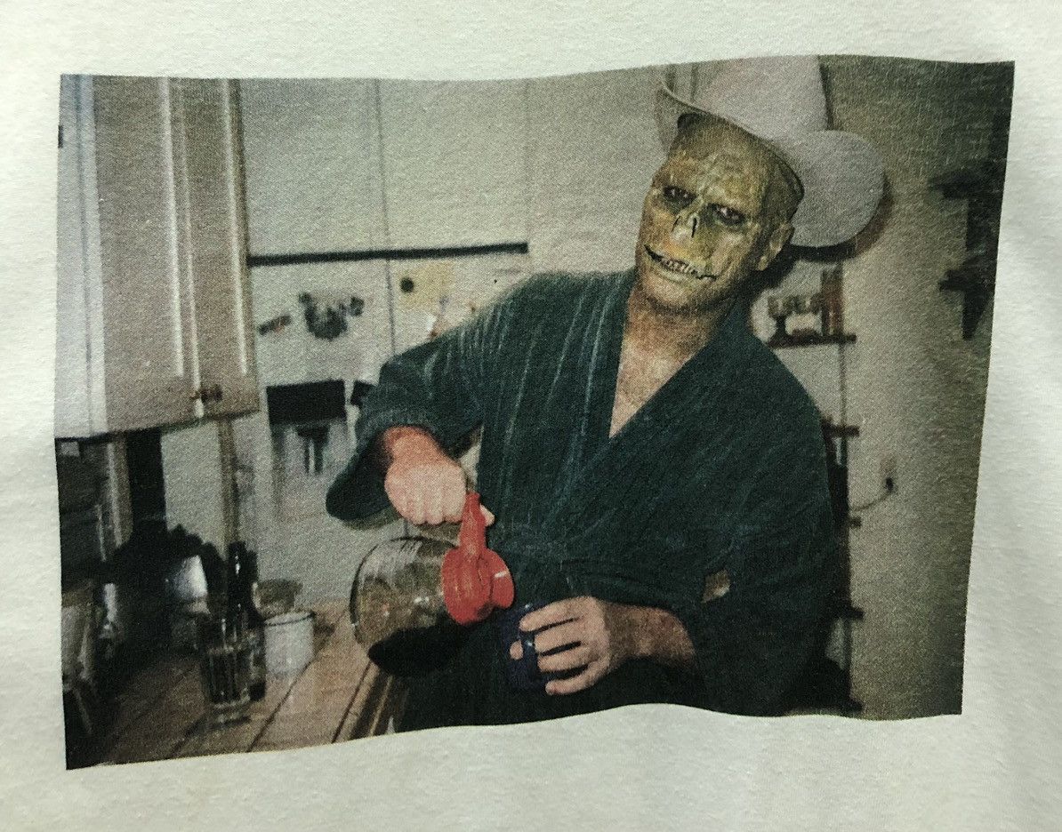 Vintage Movie Lizard Man Coffee T-Shirt Size US L / EU 52-54 / 3 - 3 Thumbnail