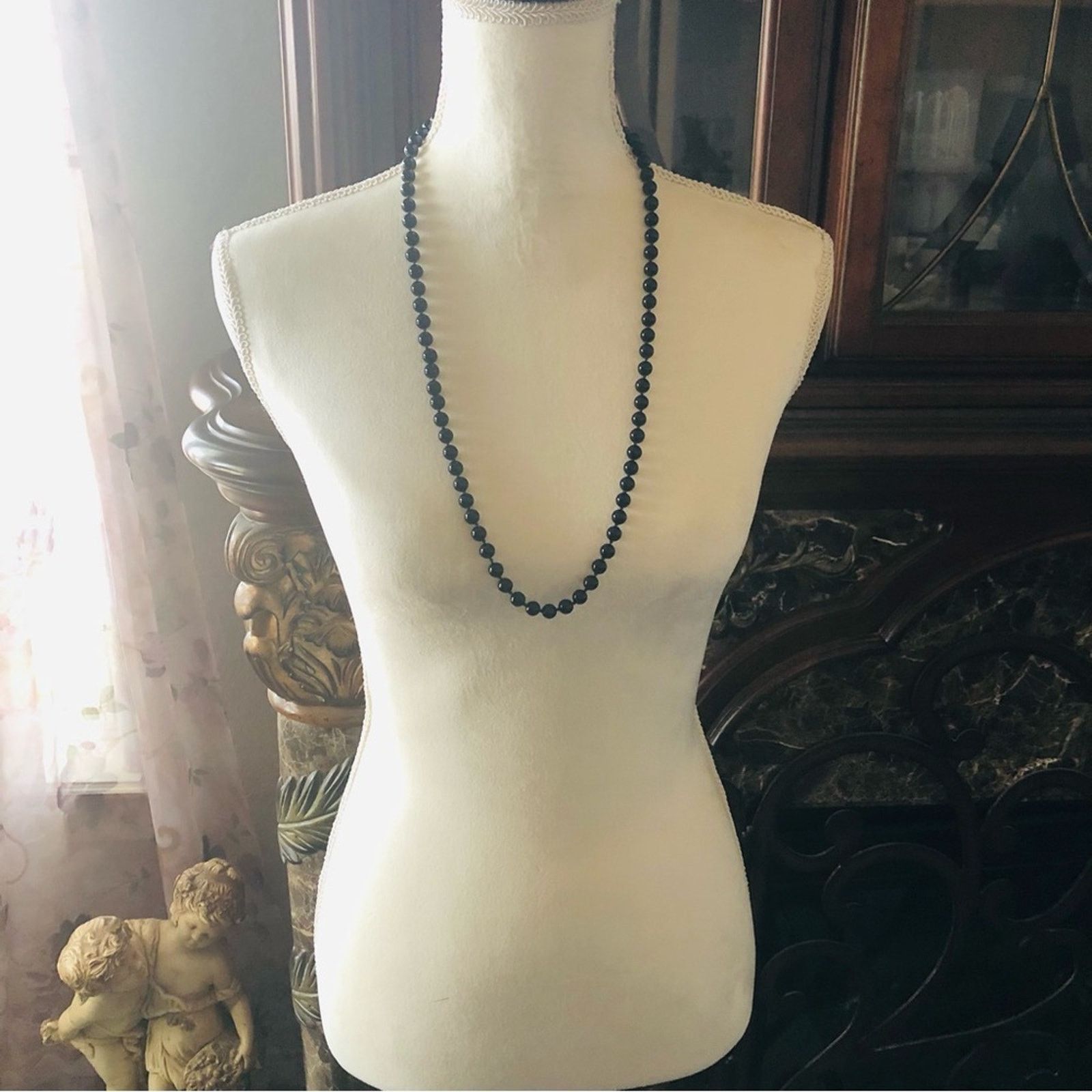 Vintage Vintage 70s-80s hand knotted black glass bead necklace Size ONE SIZE - 6 Thumbnail