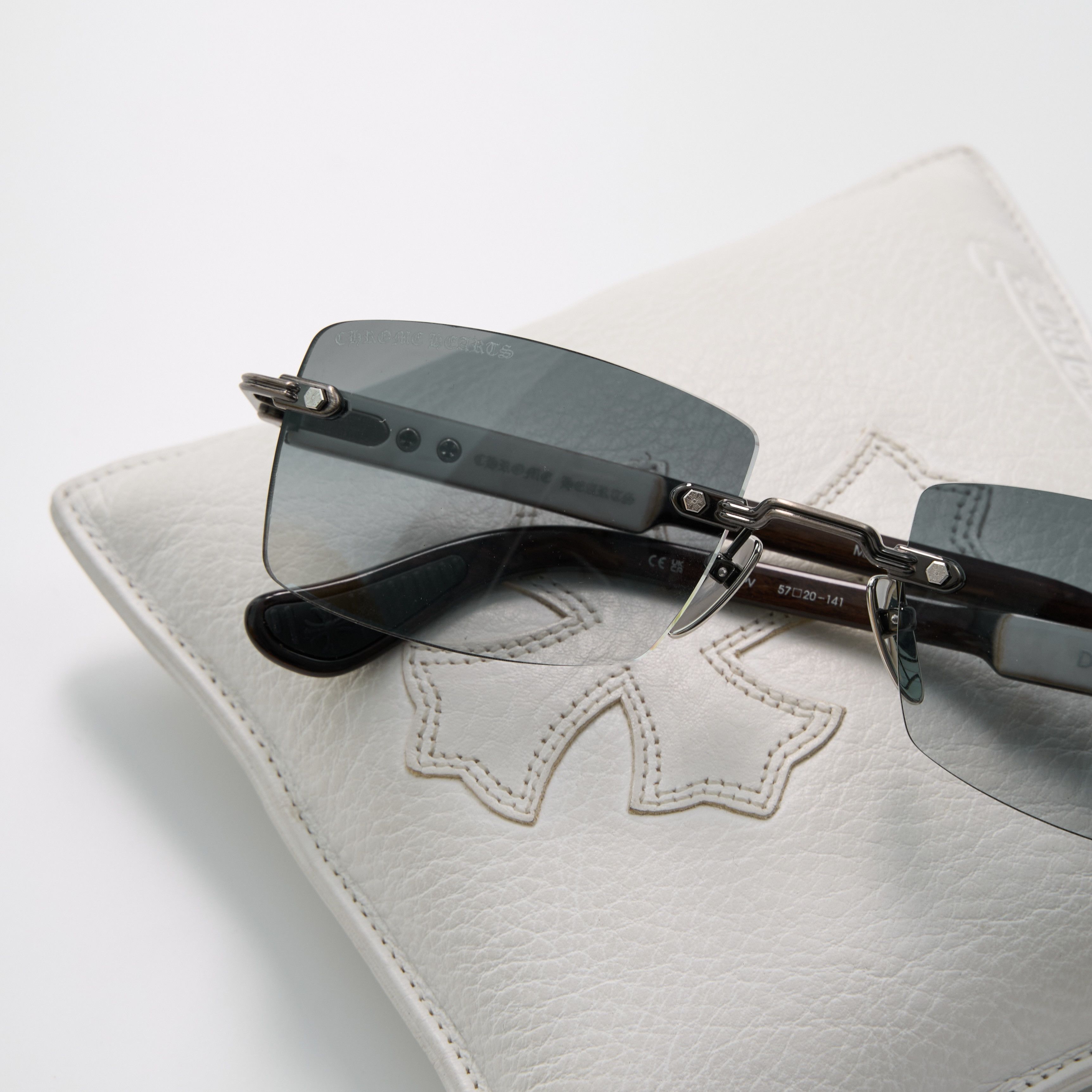 Chrome Hearts CHROME HEARTS DEEP II ANTIQUE SILVER WHITE EBONY WOOD BLUE Size ONE SIZE - 3 Thumbnail