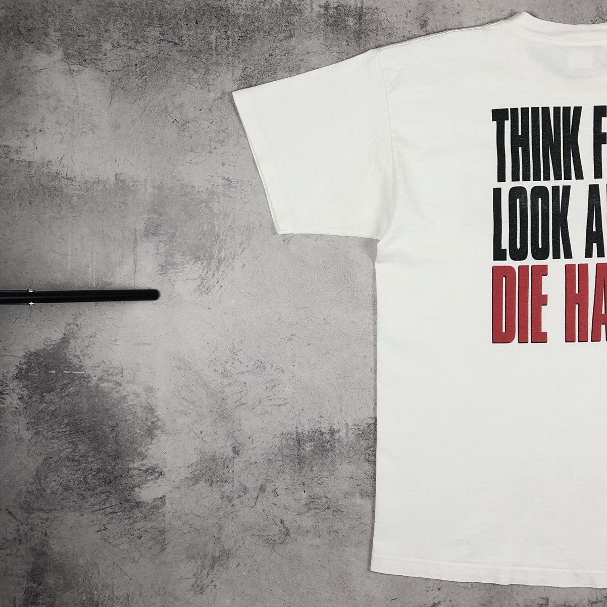 Vintage 1995 Die Hard With A Vengeance Movie Bruce Willis Tee Size US XL / EU 56 / 4 - 21 Thumbnail