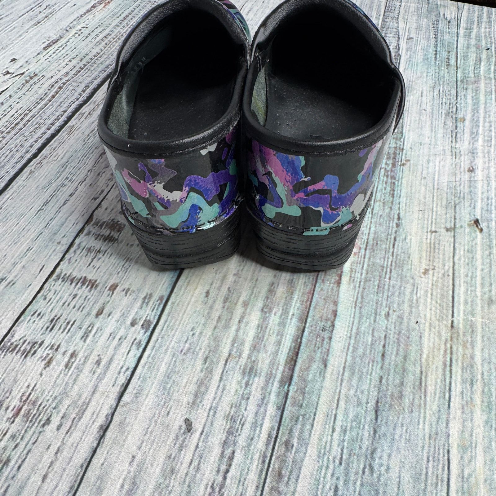 Dansko Dansko Professional Patent Leather Clogs Mermaid Slip-On 7 Size US 7 / IT 37 - 5 Thumbnail