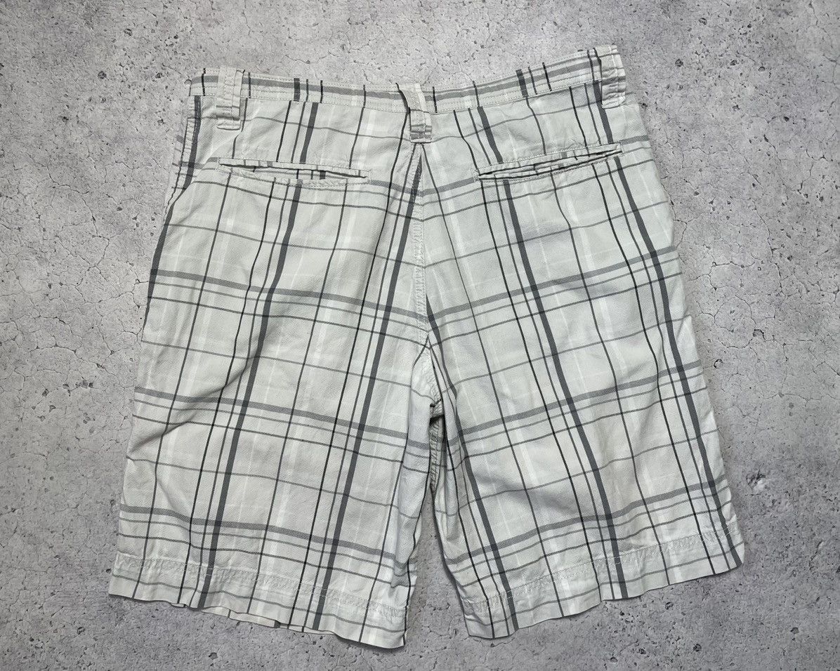 Nike × Vintage Nike Y2K Drill Vintage Nylon Shorts Size US 32 / EU 48 - 2 Thumbnail