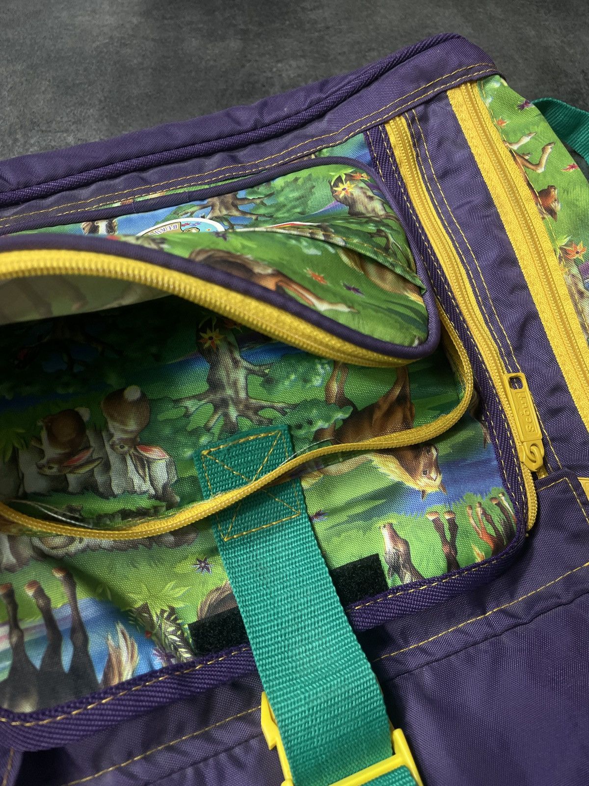 Vintage 🔥RARE🔥Vintage Y2K Horses Animal Backpack Rare Solid AOP Size ONE SIZE - 9 Thumbnail