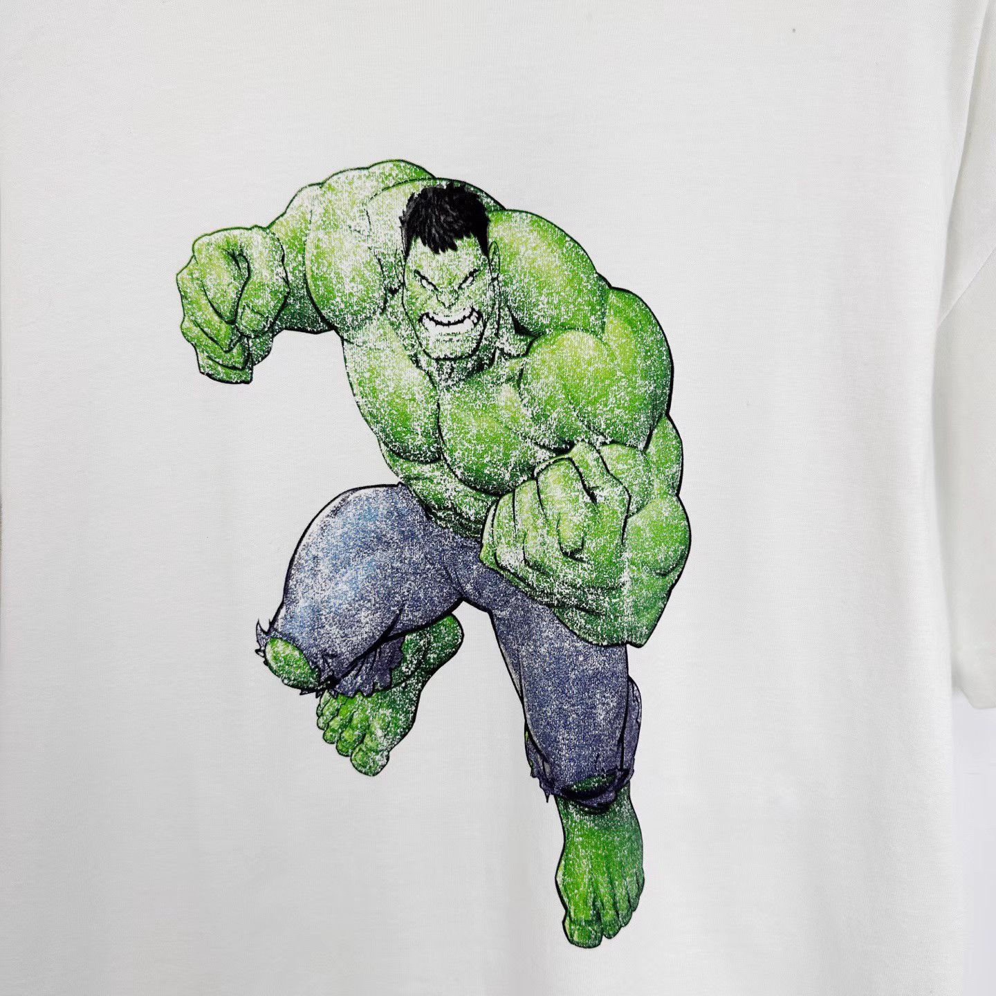 Balenciaga Balenciaga White Hulk Print Short Sleeve T-Shirt K12 Size US S / EU 44-46 / 1 - 3 Thumbnail