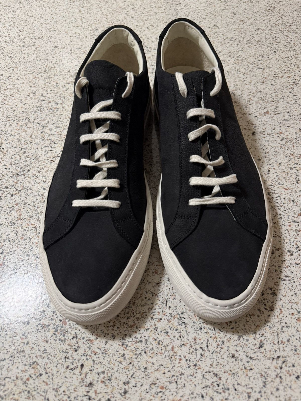 Common Projects Contrast Achilles Low Black Size US 14 / EU 47 - 1 Thumbnail