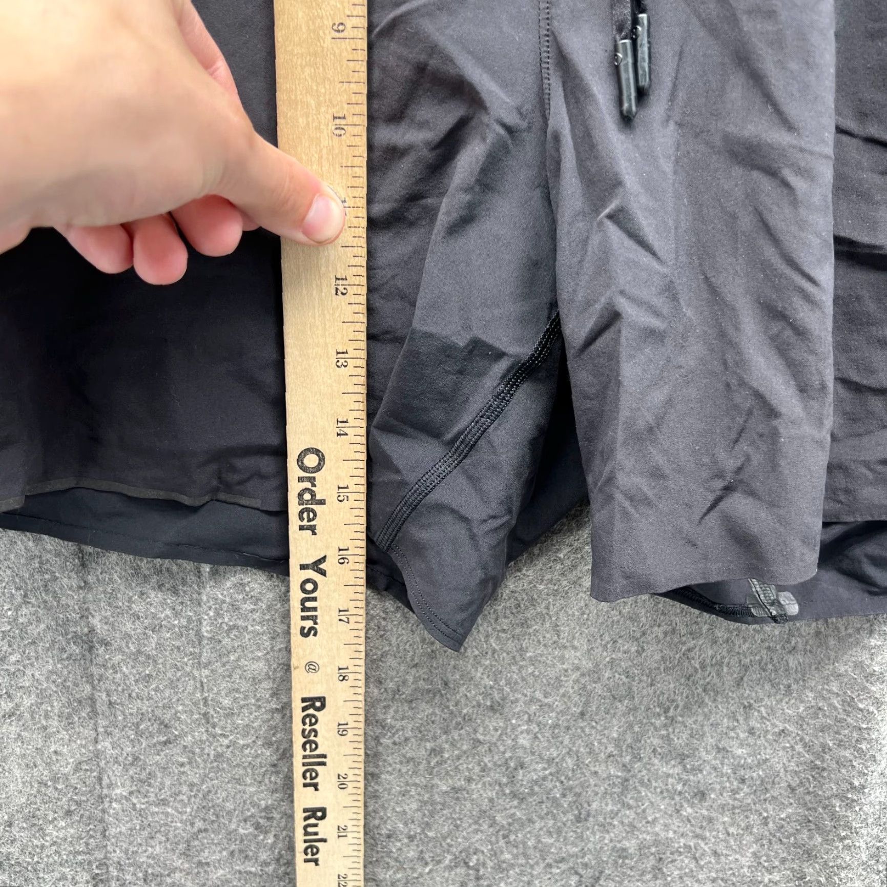 Lululemon Lululemon Shorts Mens XXS Gray Athletic Training Gym Drawstring Running Surge 2XS Regular Wide Inseam 6 in Knit Gray Pattern Solid Sports Activewear Size US 26 / EU 42 - 4 Thumbnail